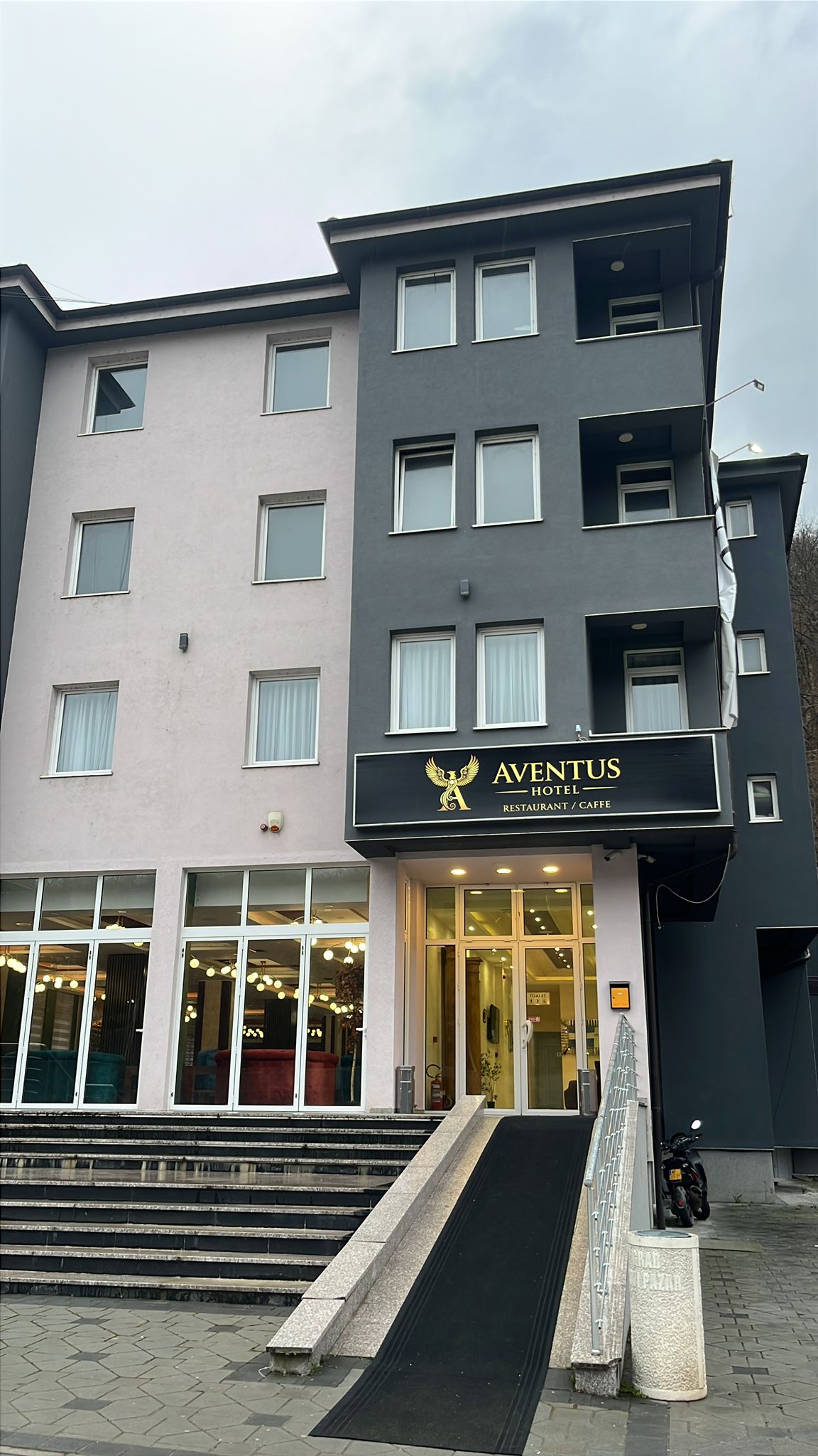 Spoljašnji izgled Aventus hotela